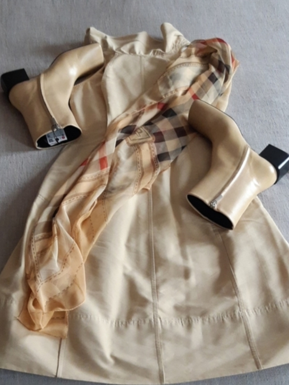 Designer Charles Chang-Lima Vintage Classic Sleeveless Cream Cocktail Dress